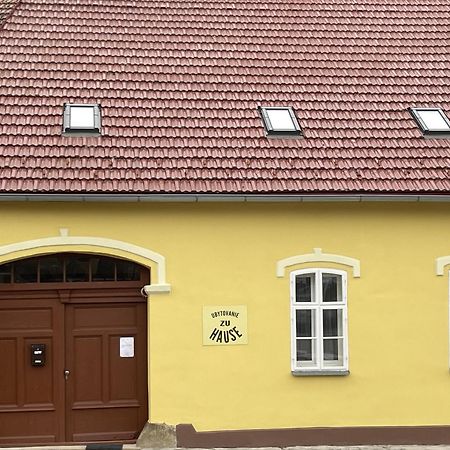 Gasthaus Zu Hause Vrbov Exterior foto